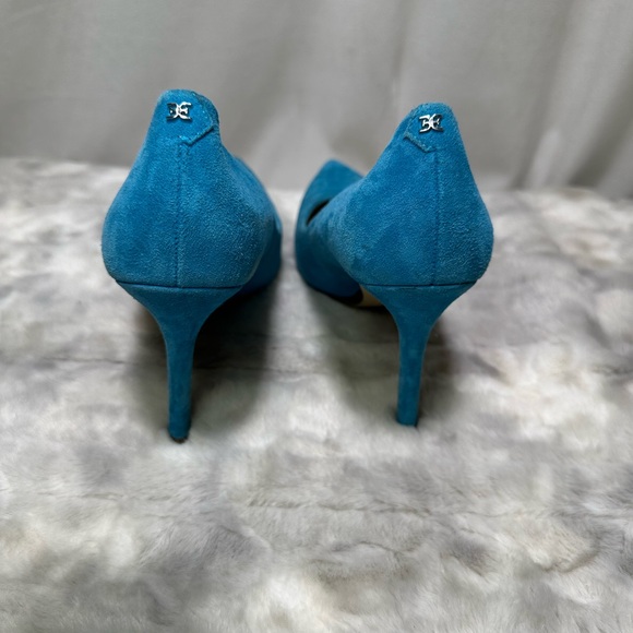 Sam Edelman Blue Suede Pumps 7 - Picture 4 of 6
